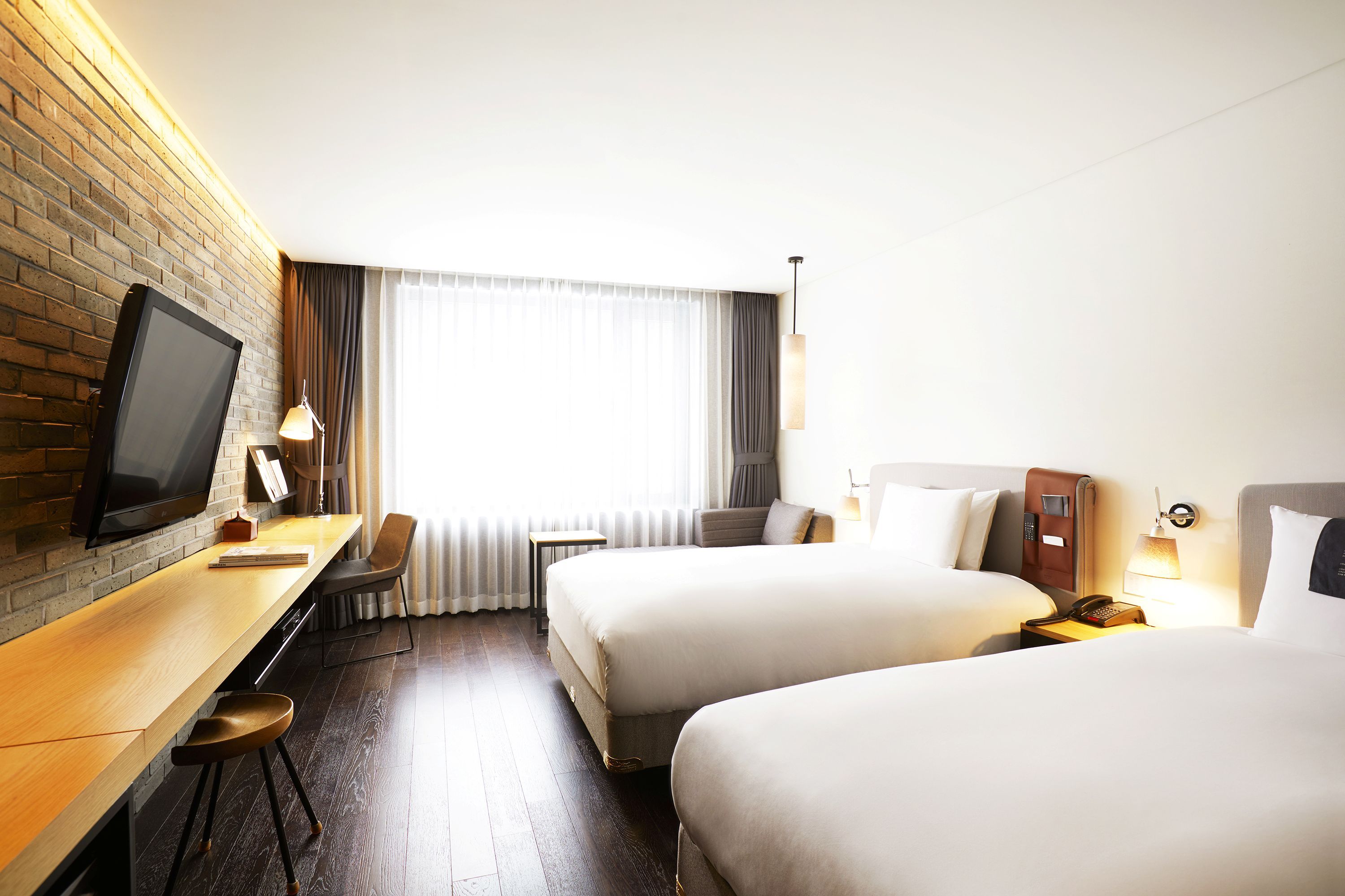 room-card-img-0